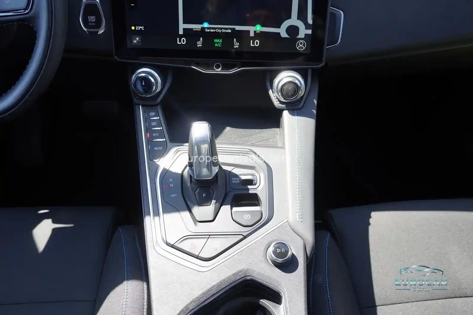 Lynk&Co 01