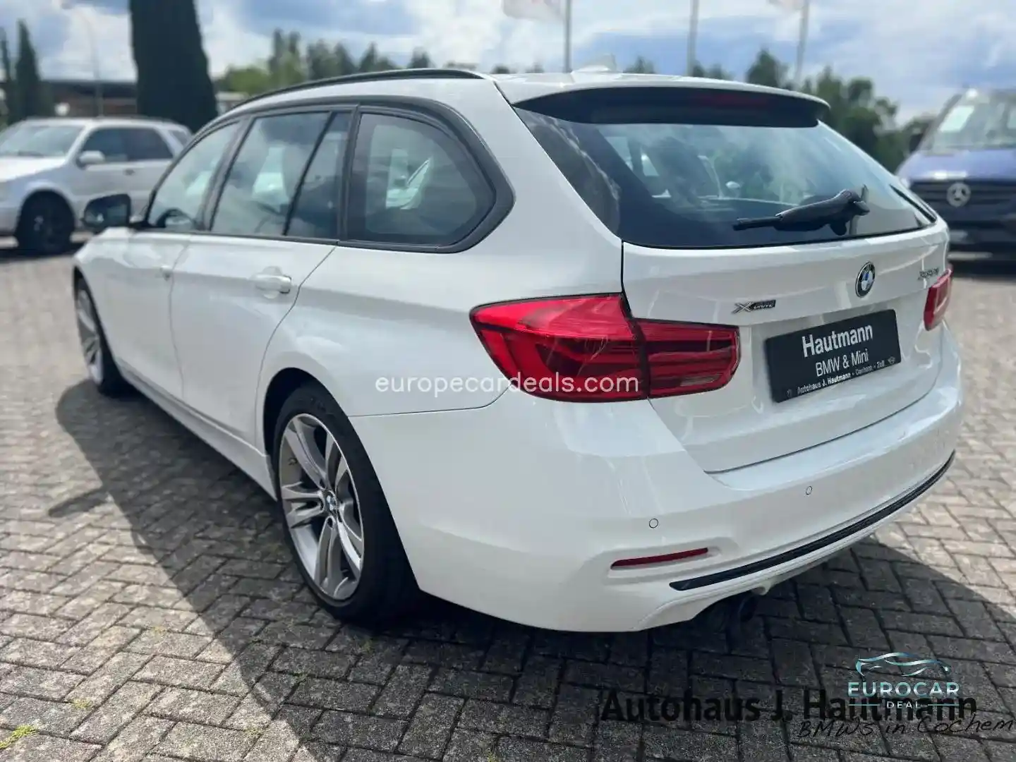 BMW 330