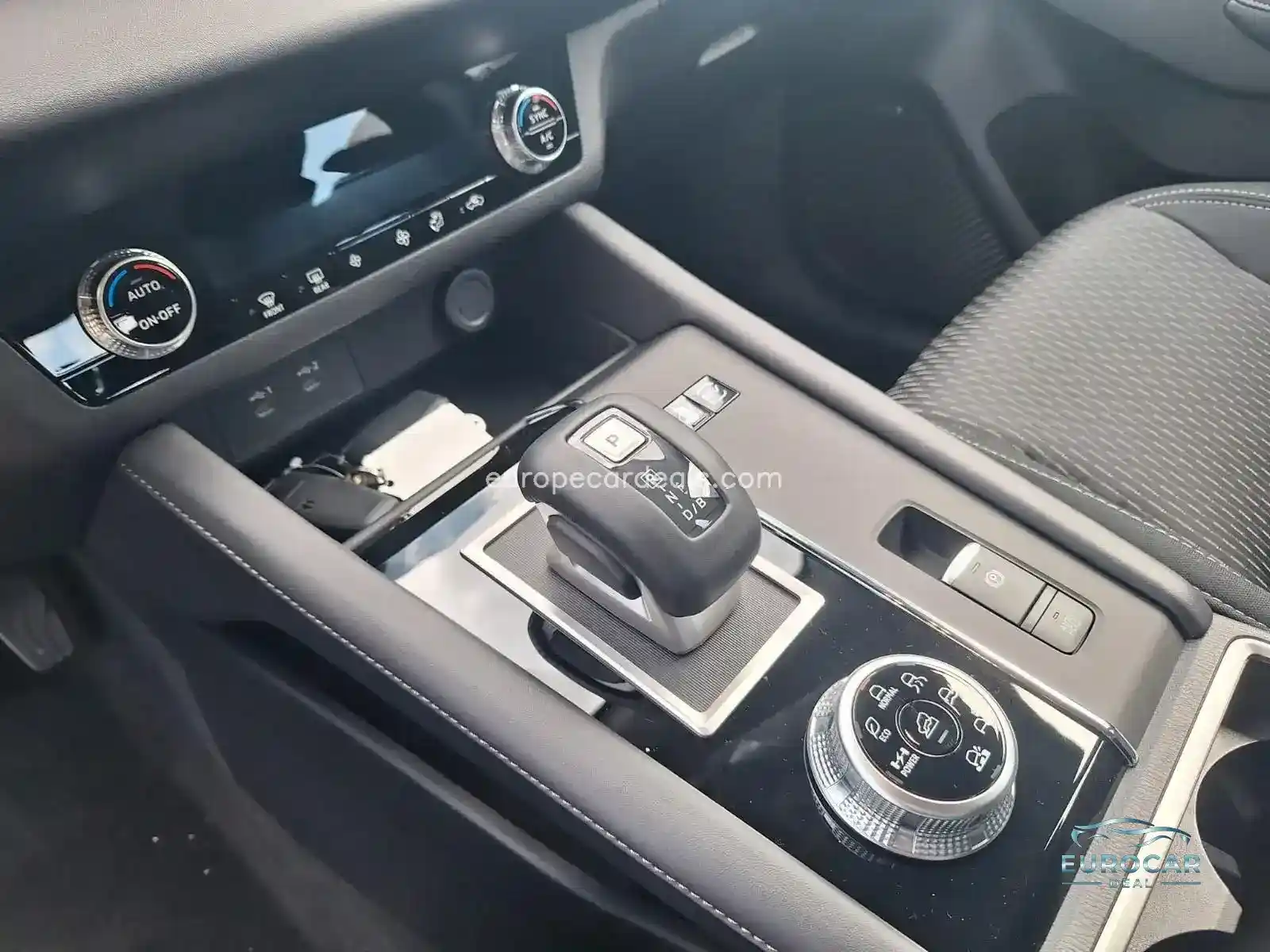 Mitsubishi Plug-in Hybrid Outlander