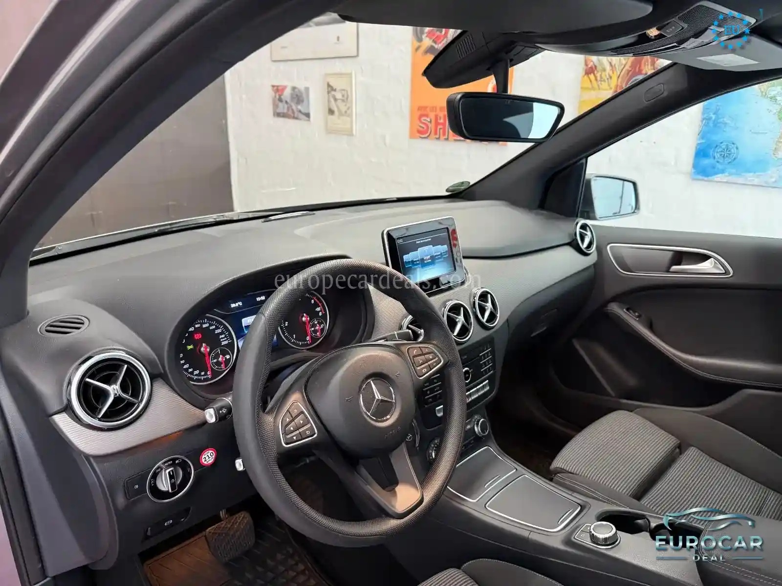 Mercedes-Benz B 220
