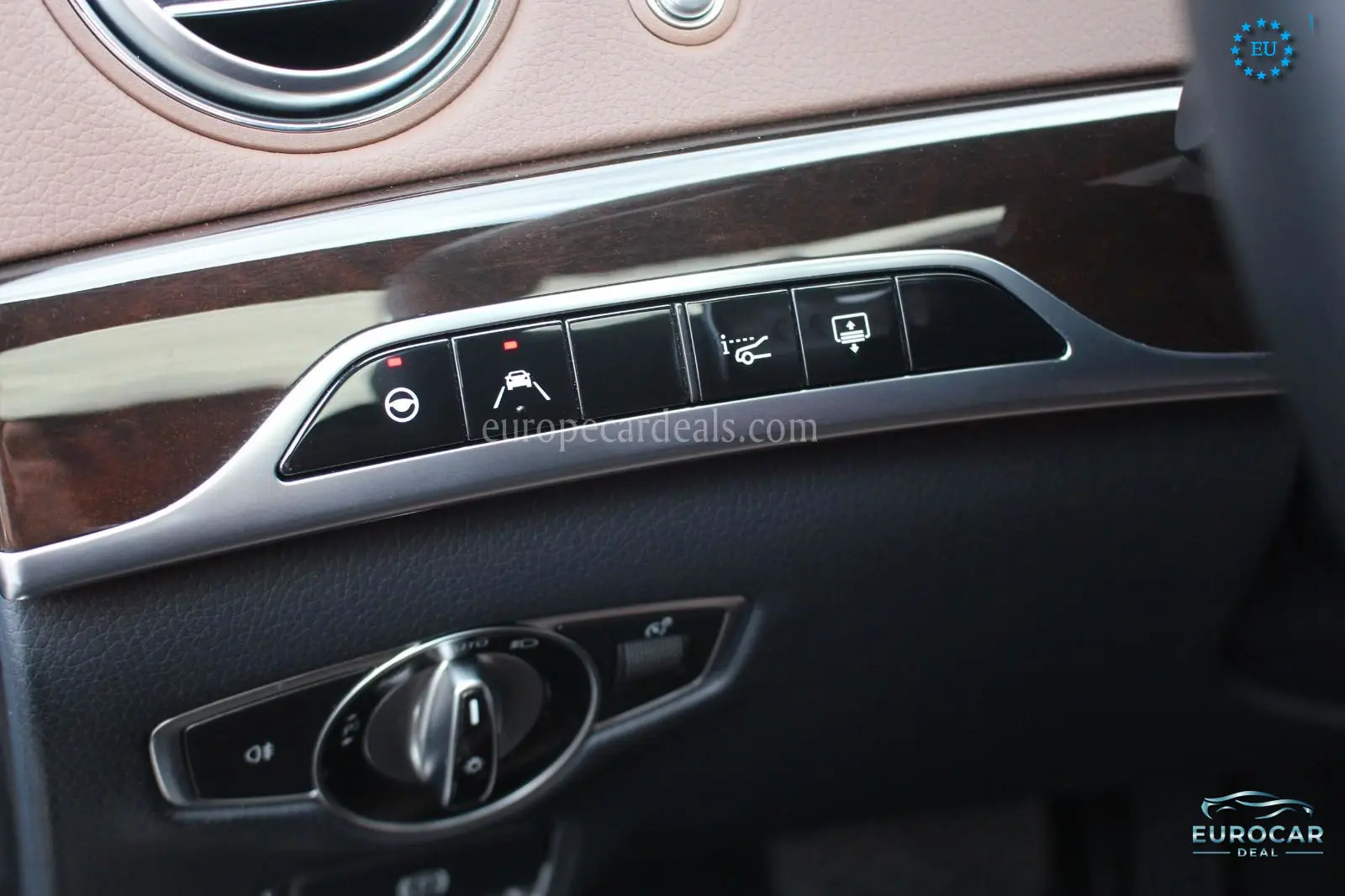 Mercedes-Benz S 560