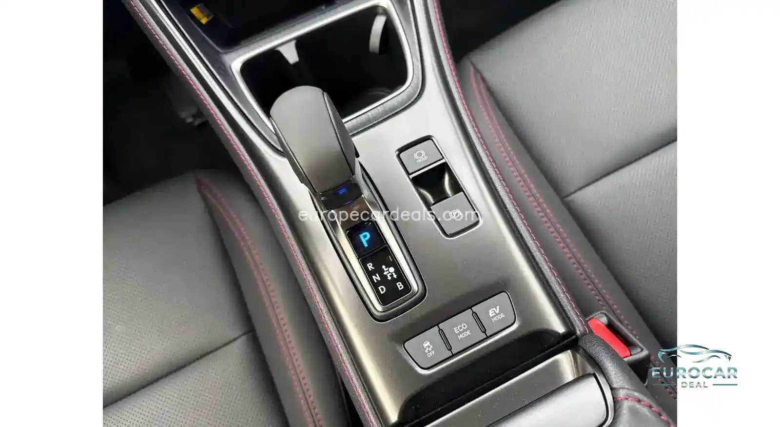 Lexus LBX
