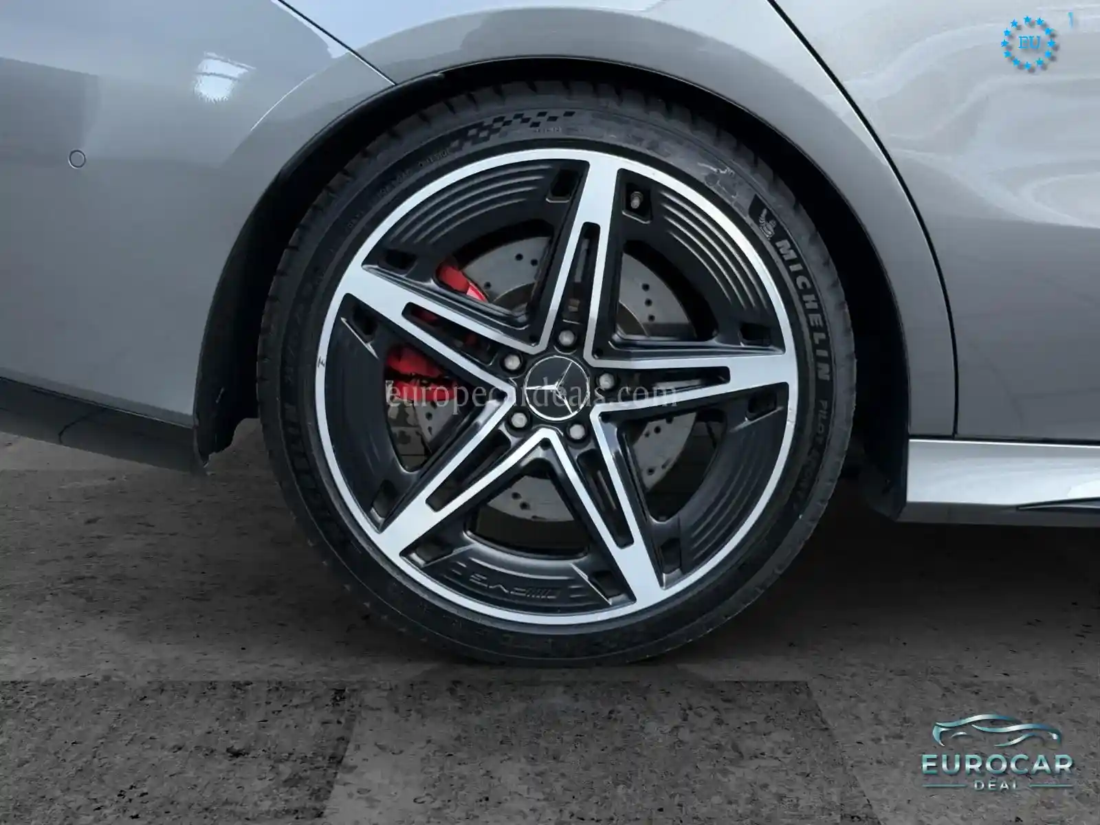 Mercedes-Benz CLA 45 AMG Shooting Brake