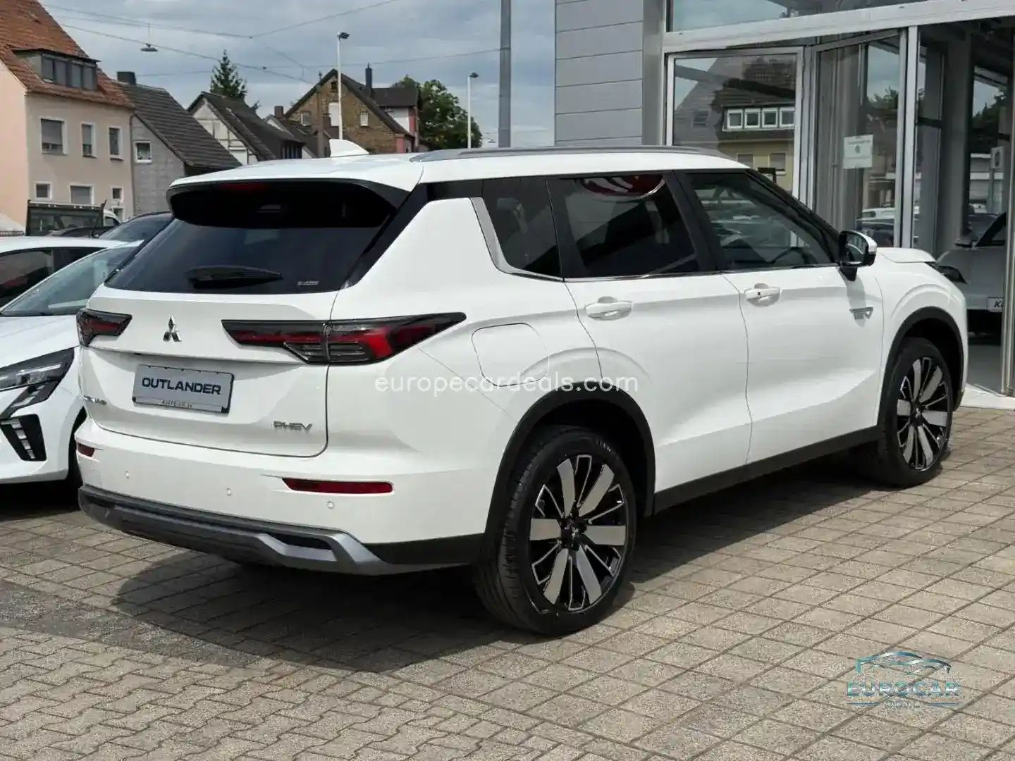Mitsubishi Plug-in Hybrid Outlander
