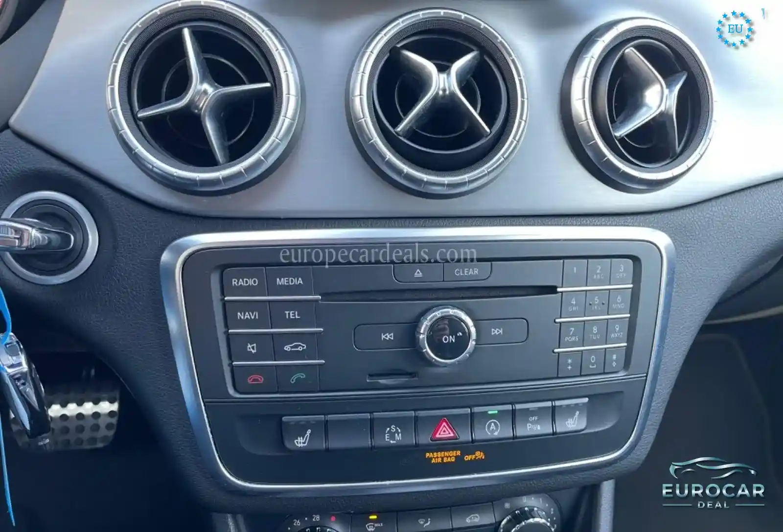 Mercedes-Benz CLA 180