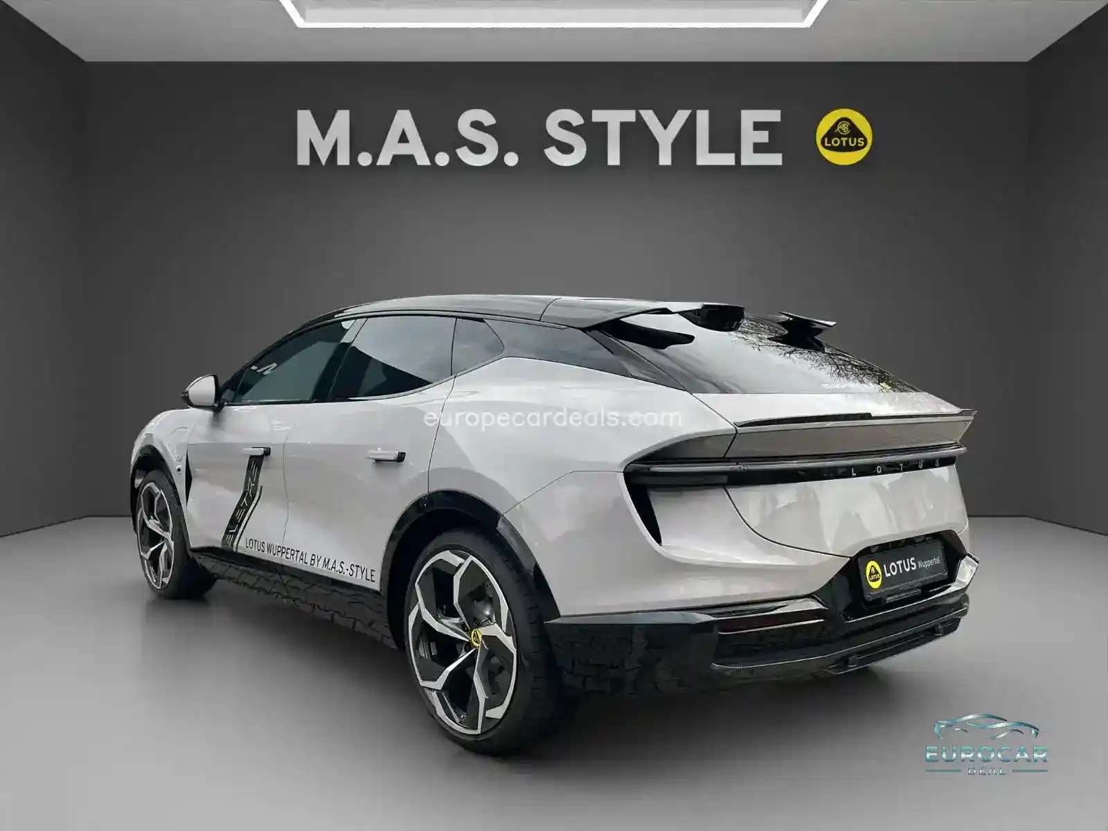 Lotus Eletre