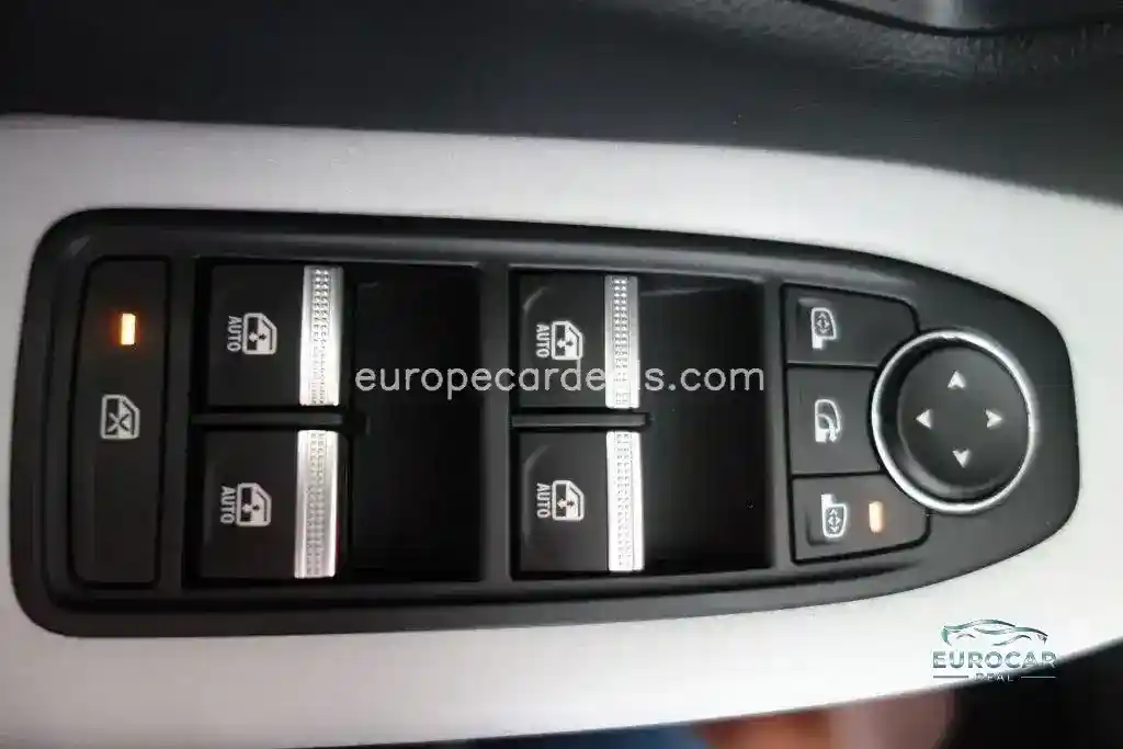 Renault Scenic E-TECH