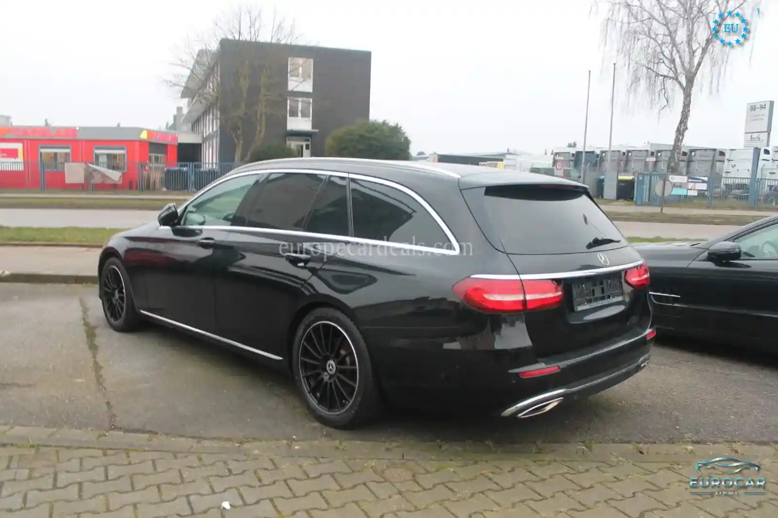 Mercedes-Benz E 200
