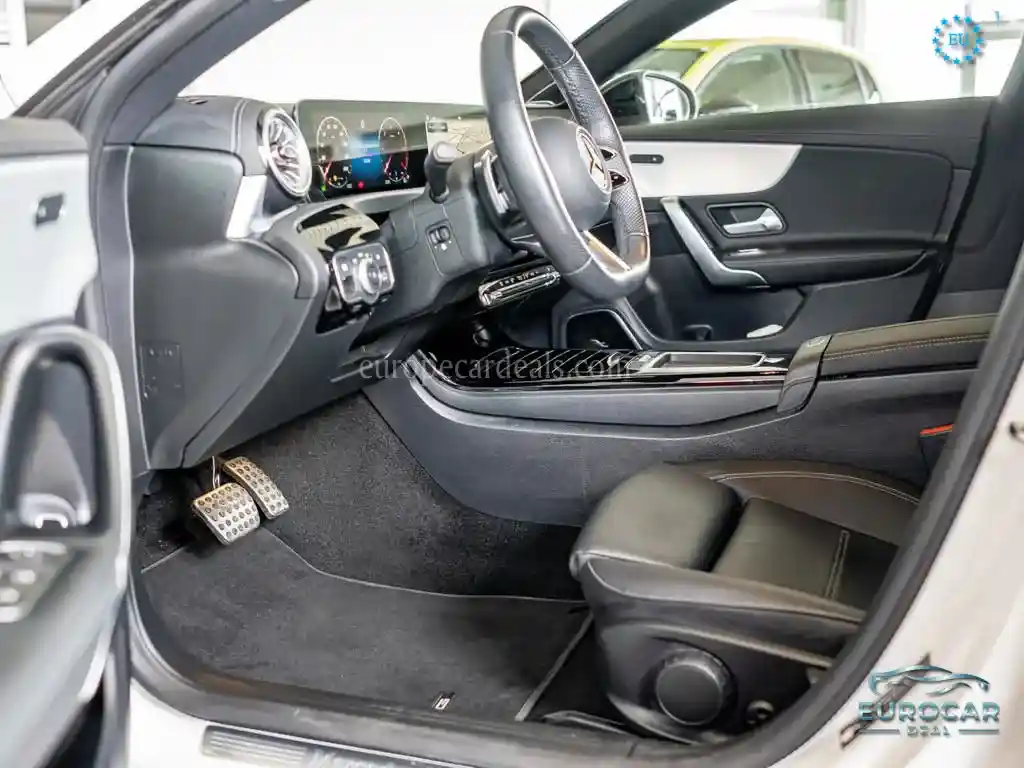 Mercedes-Benz CLA 220 Shooting Brake