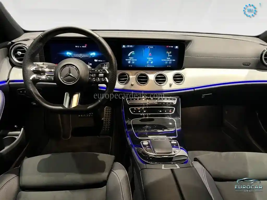 Mercedes-Benz E 300