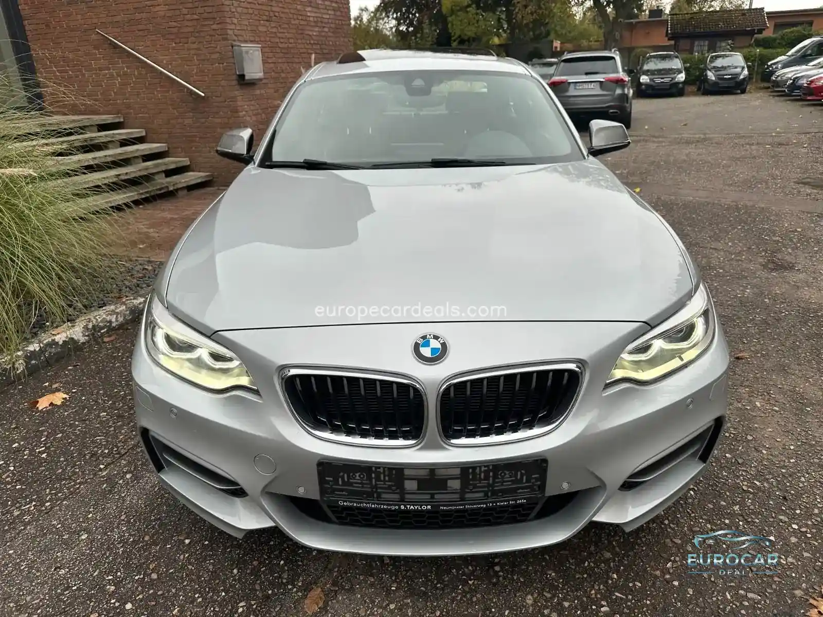 BMW M235
