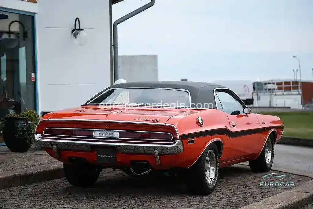 Dodge Challenger