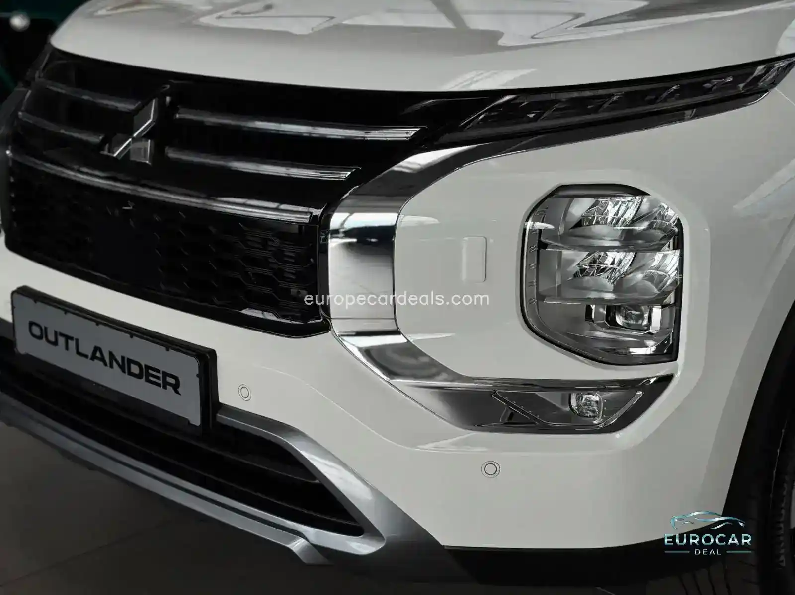 Mitsubishi Plug-in Hybrid Outlander