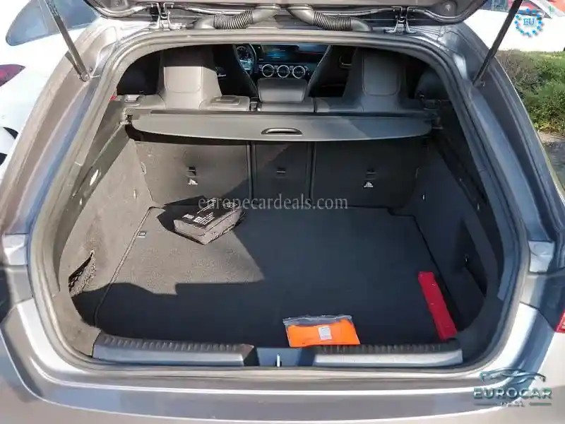 Mercedes-Benz CLA 45 AMG Shooting Brake