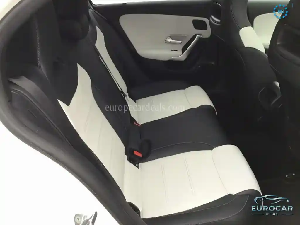 Mercedes-Benz A 35 AMG