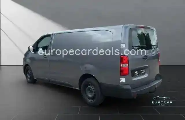 Toyota Proace (Verso)