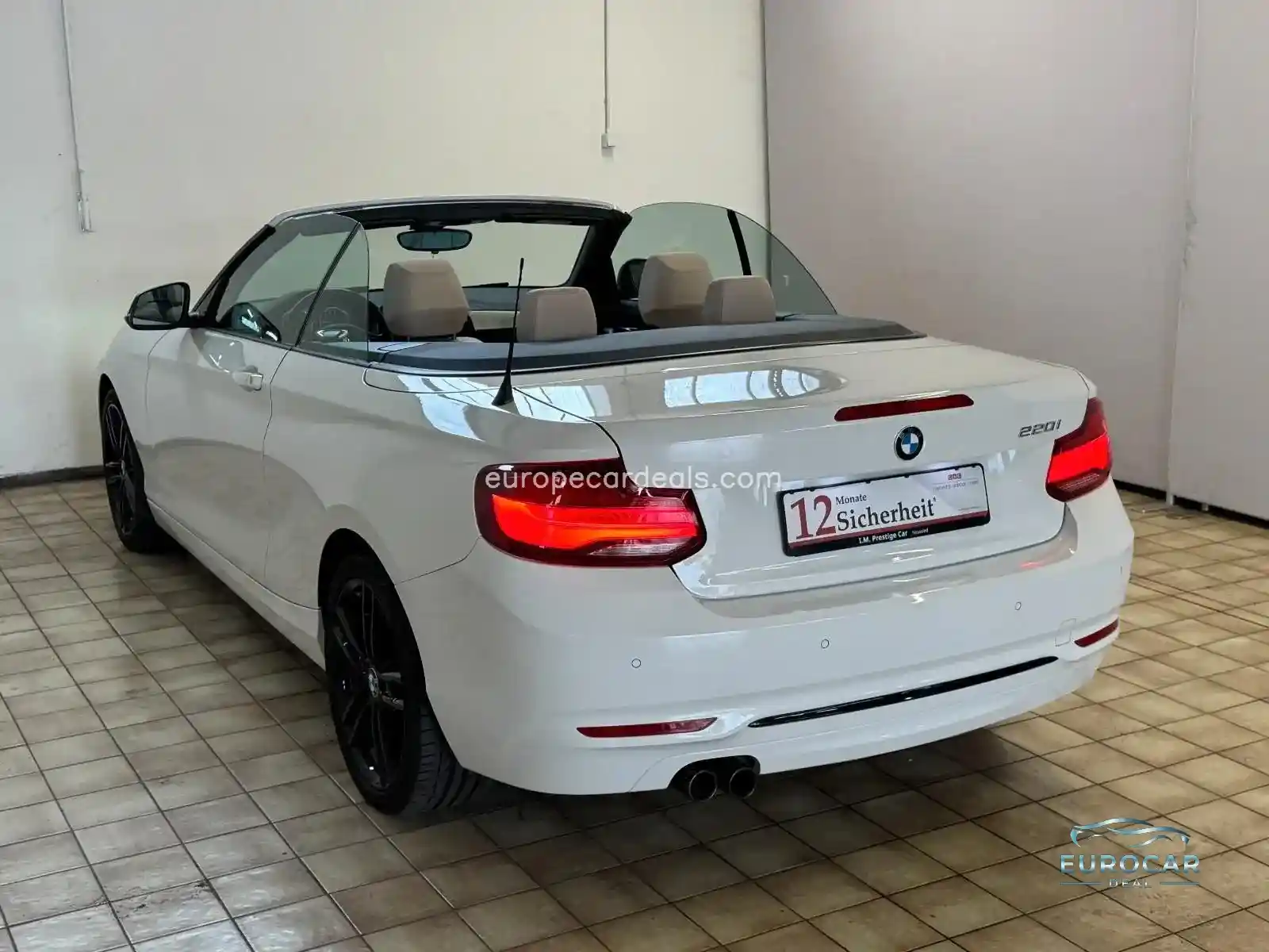 BMW 220