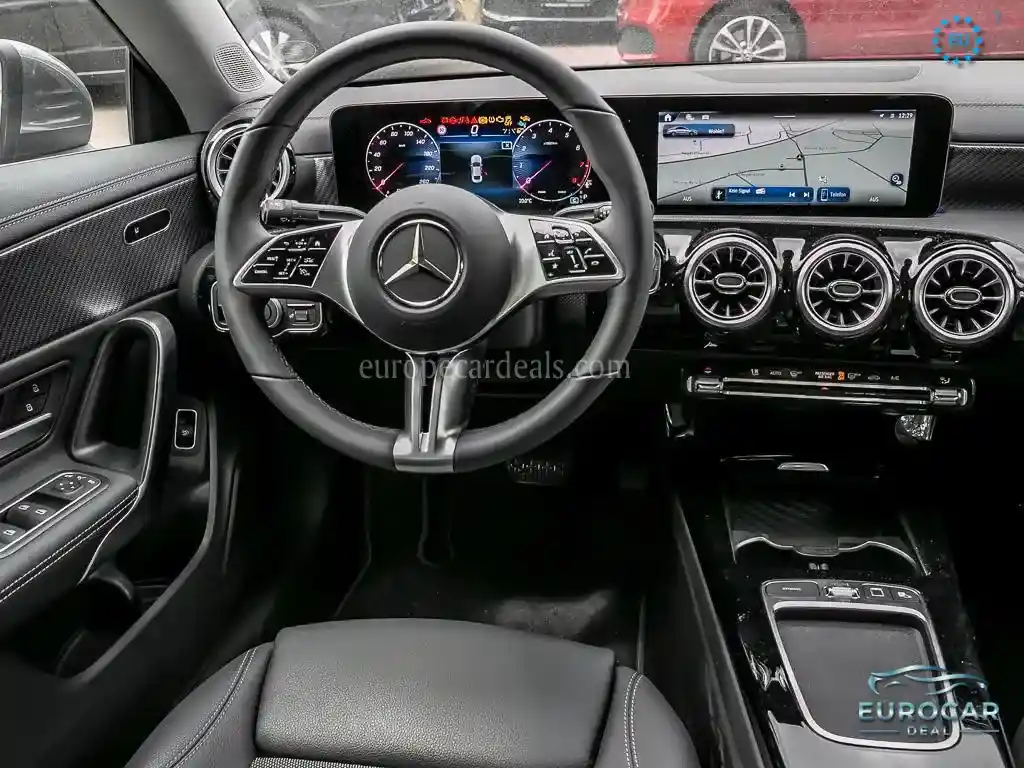 Mercedes-Benz CLA 180