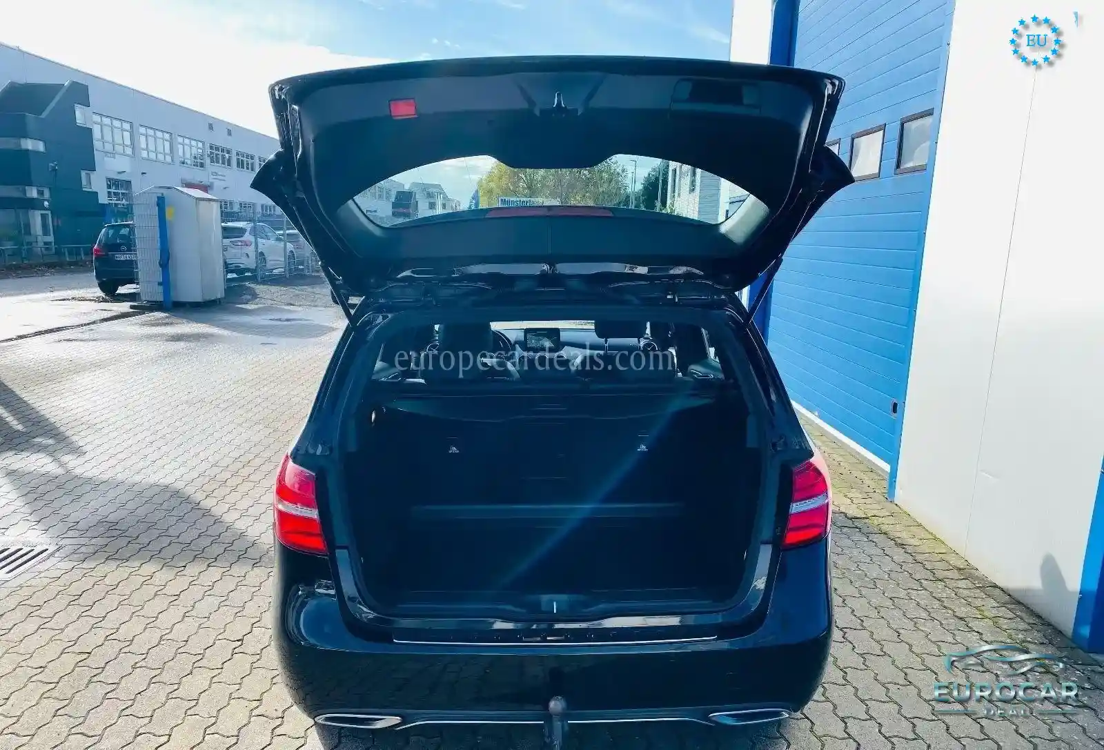 Mercedes-Benz B 200