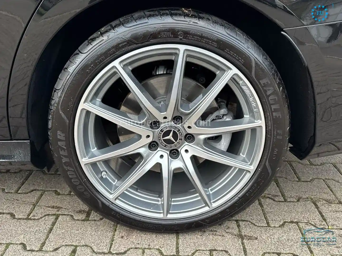 Mercedes-Benz E 400