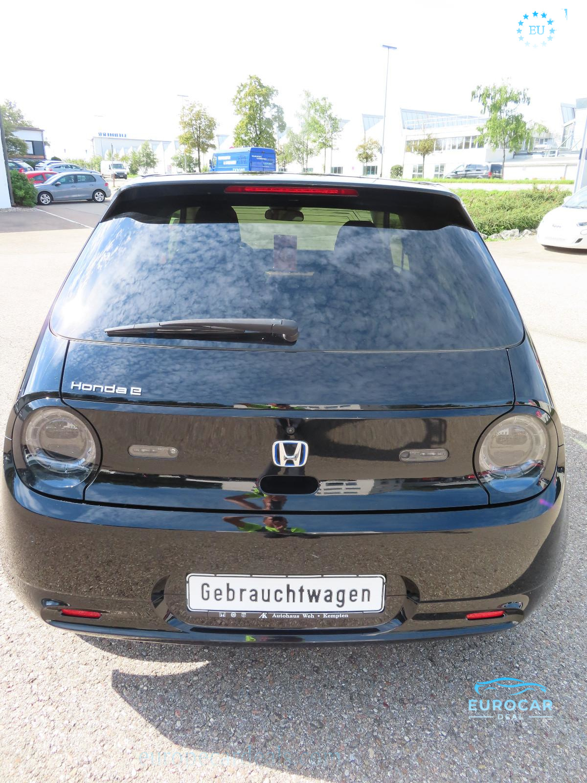 Honda e