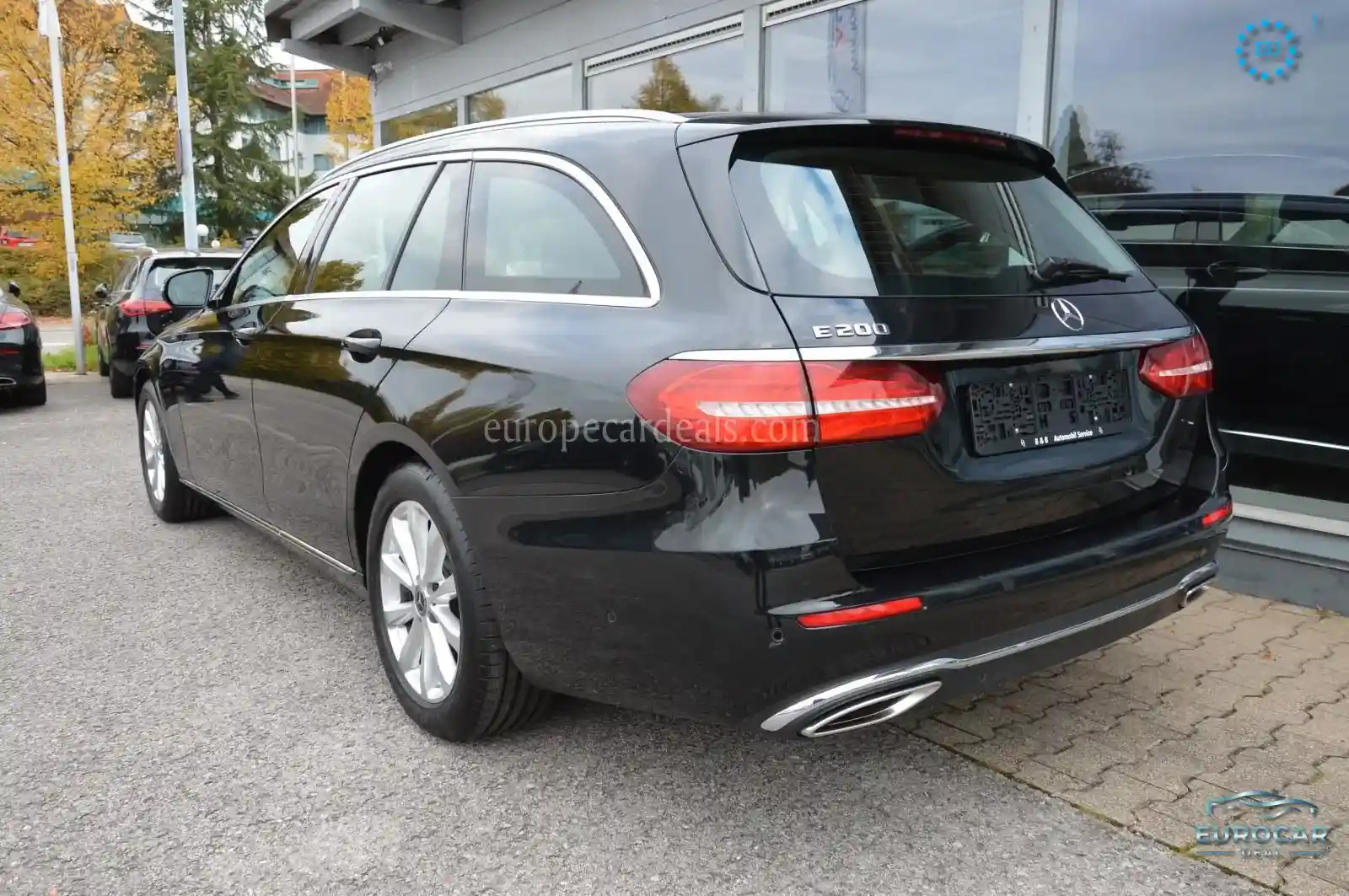 Mercedes-Benz E 200