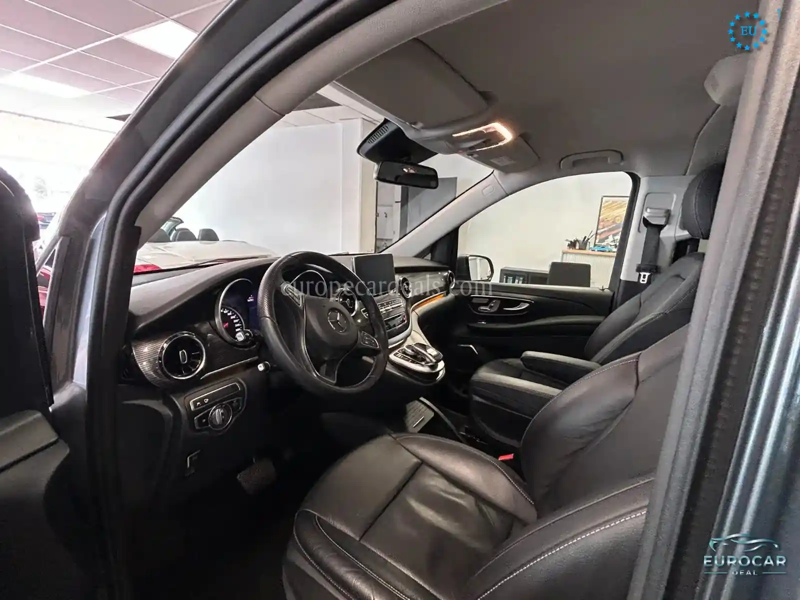 Mercedes-Benz V 250