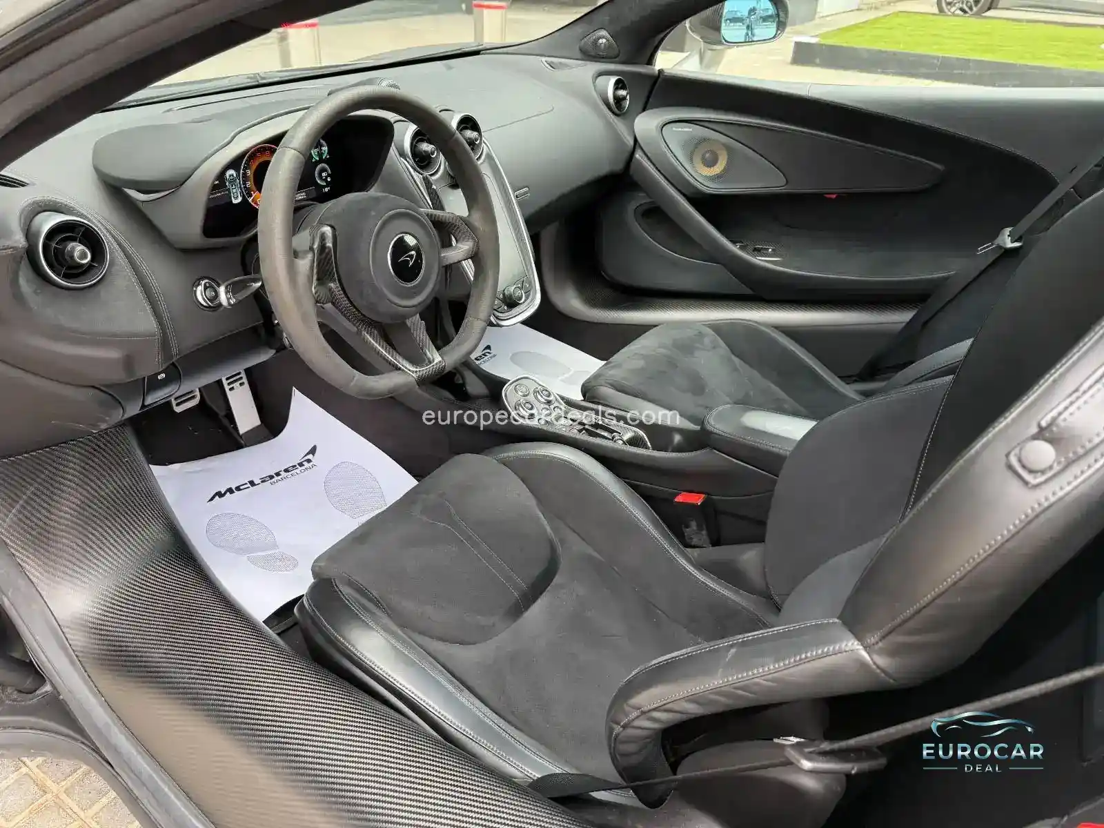 McLaren 570GT