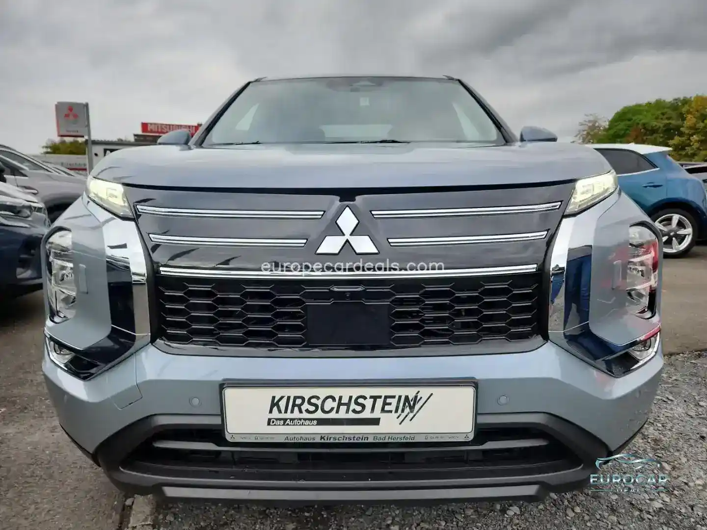 Mitsubishi Plug-in Hybrid Outlander