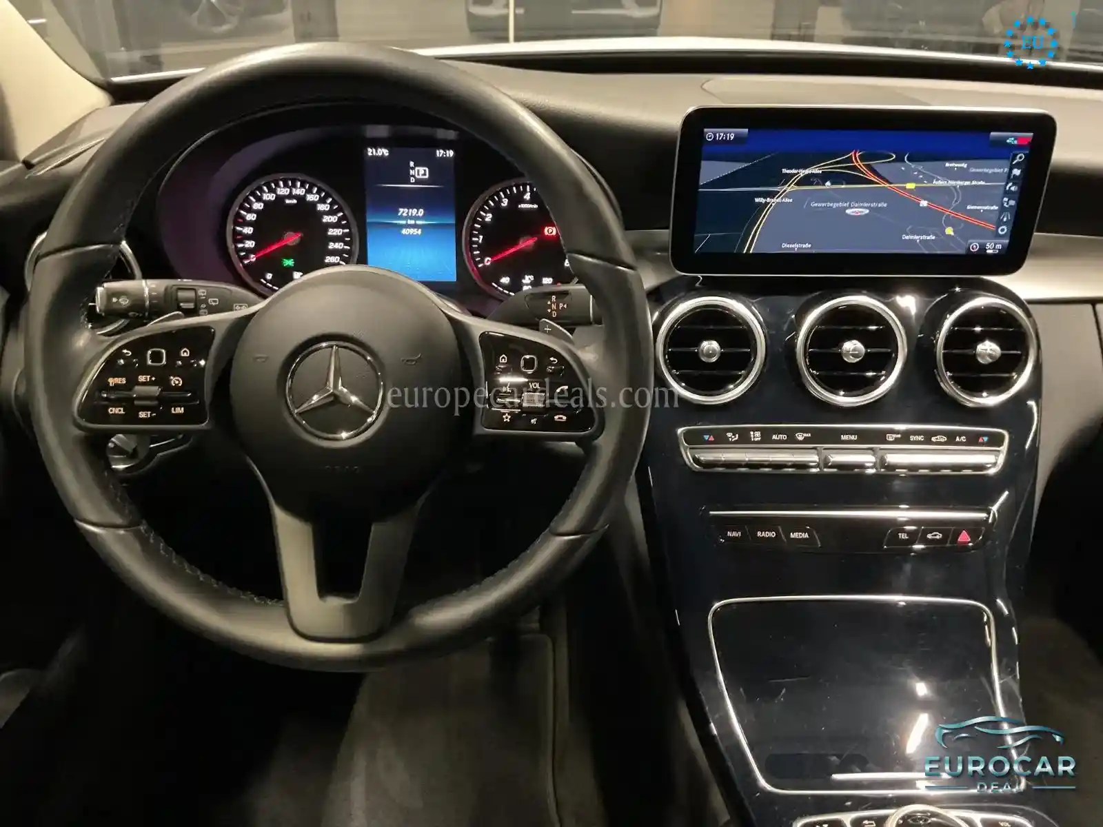 Mercedes-Benz C 180