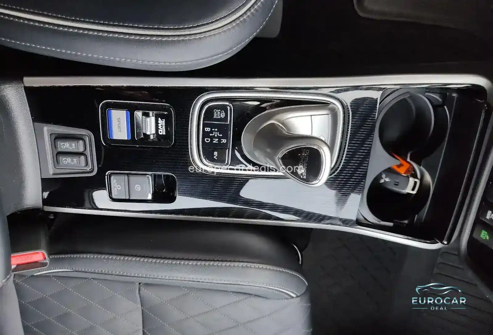 Mitsubishi Plug-in Hybrid Outlander