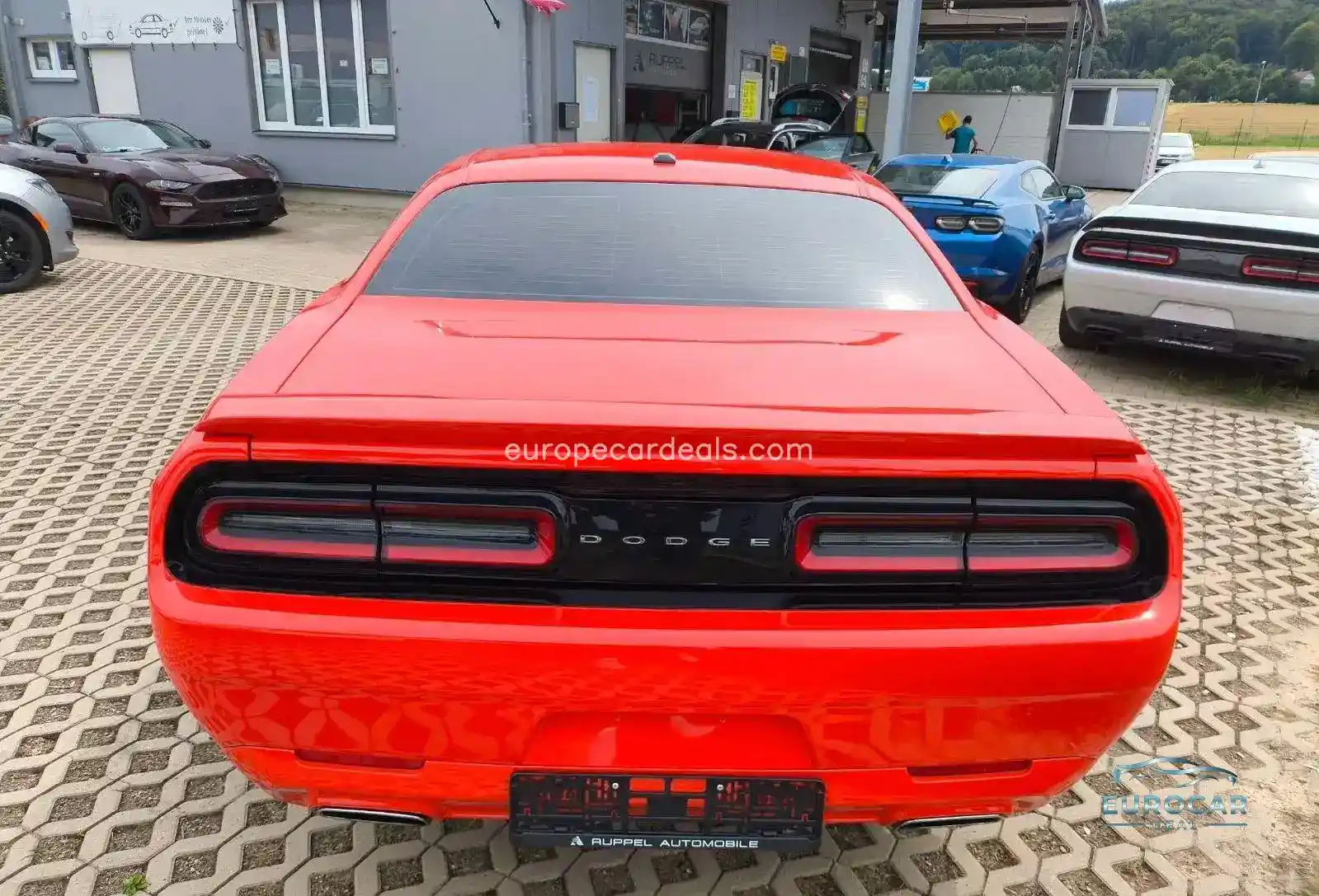 Dodge Challenger