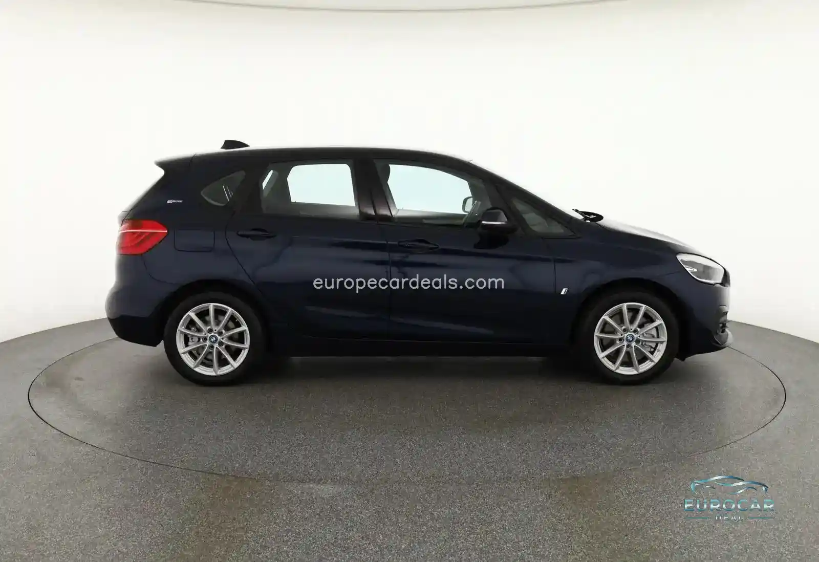 BMW 225