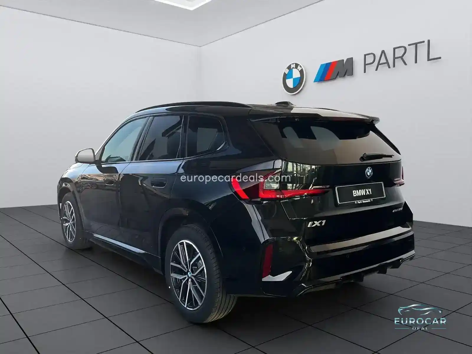 BMW iX1