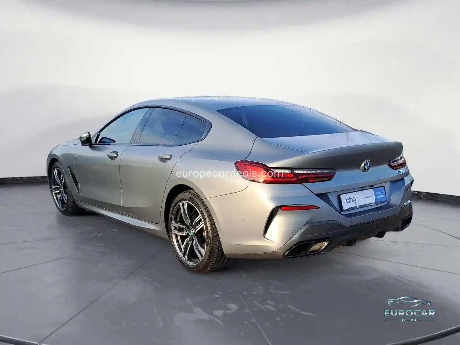 BMW 840