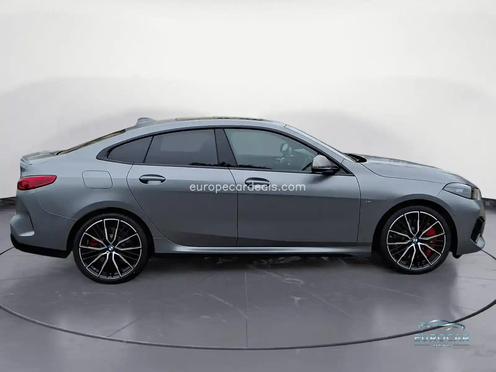 BMW M235