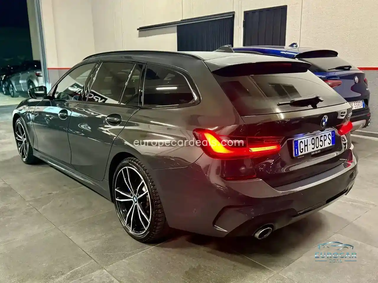 BMW 320