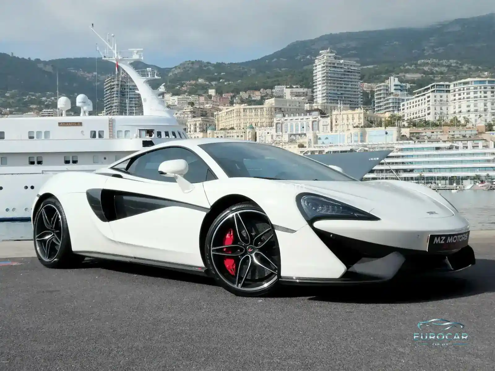 McLaren 570S