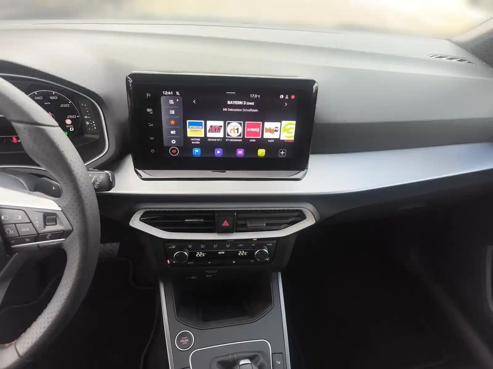 Seat Arona