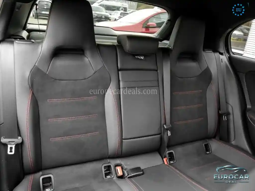 Mercedes-Benz A 220