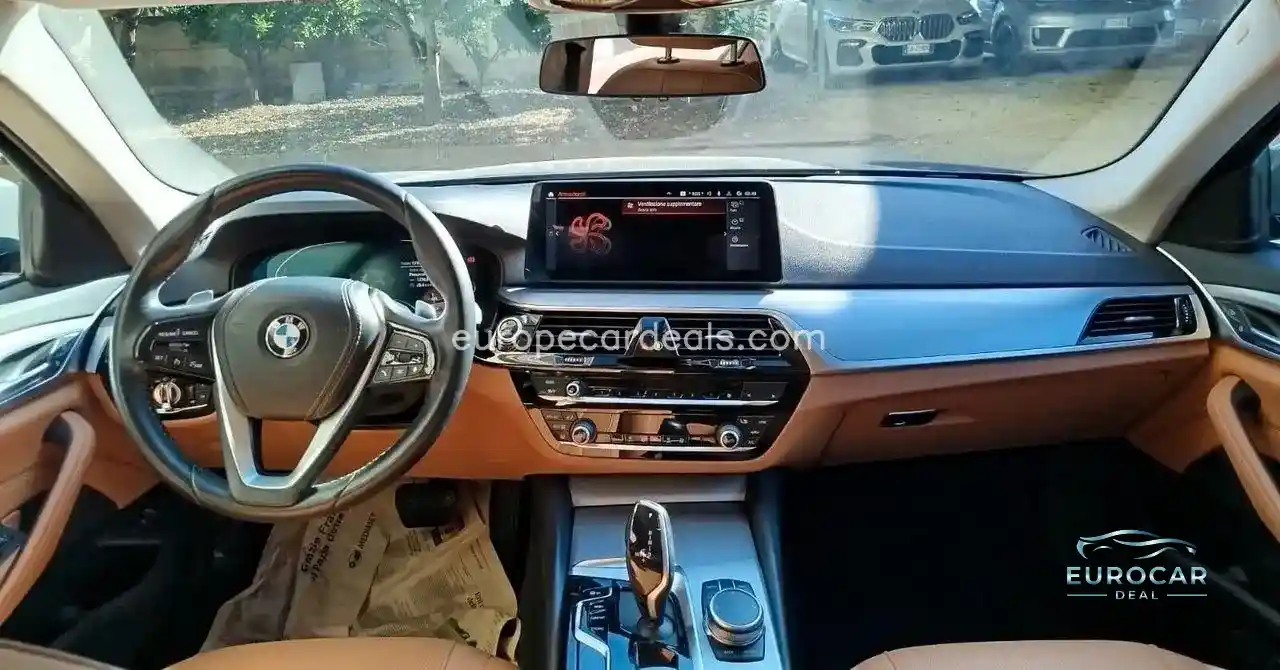 BMW 520