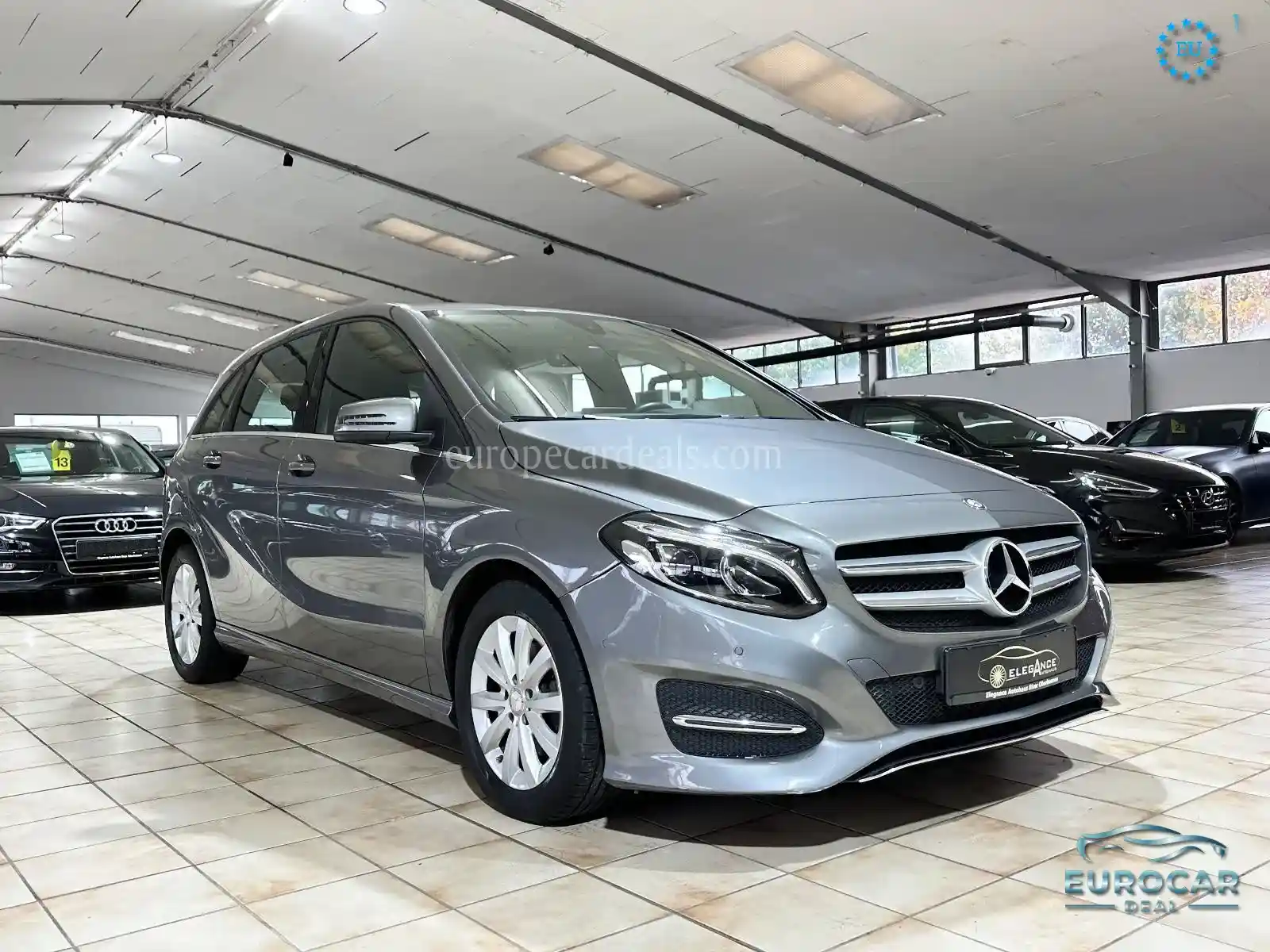 Mercedes-Benz B 220