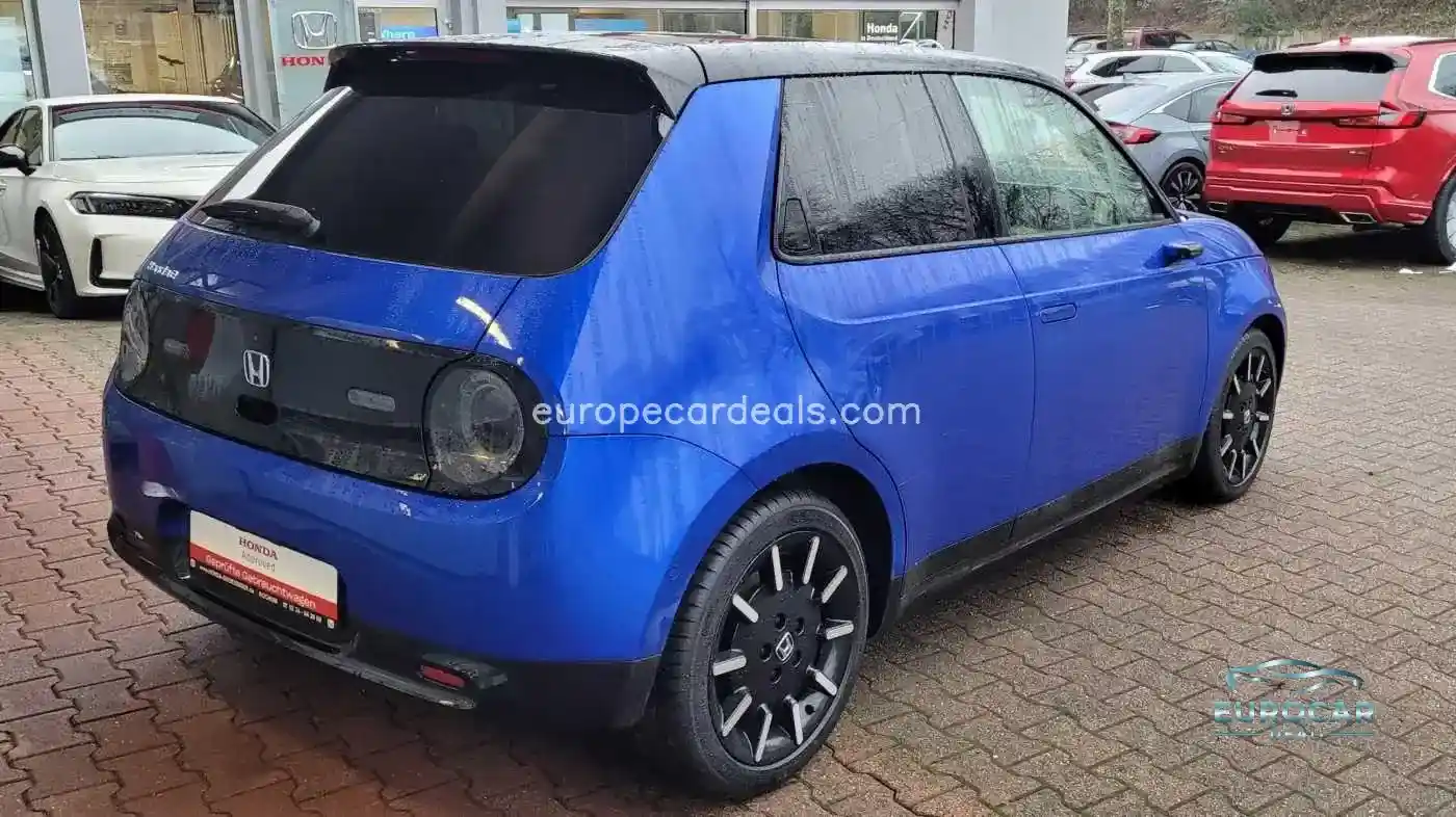 Honda e