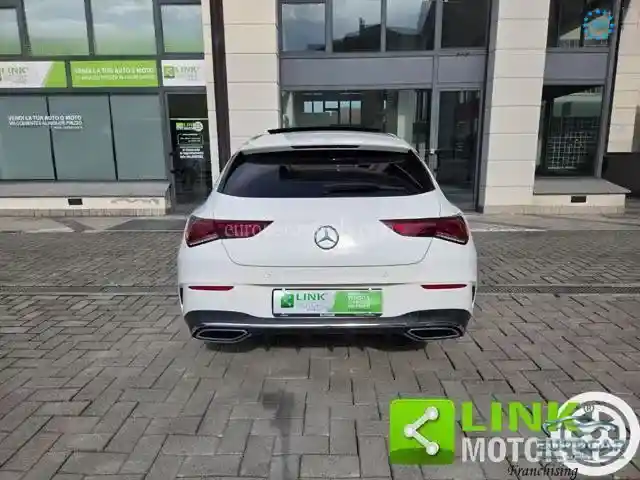 Mercedes-Benz CLA 200 Shooting Brake
