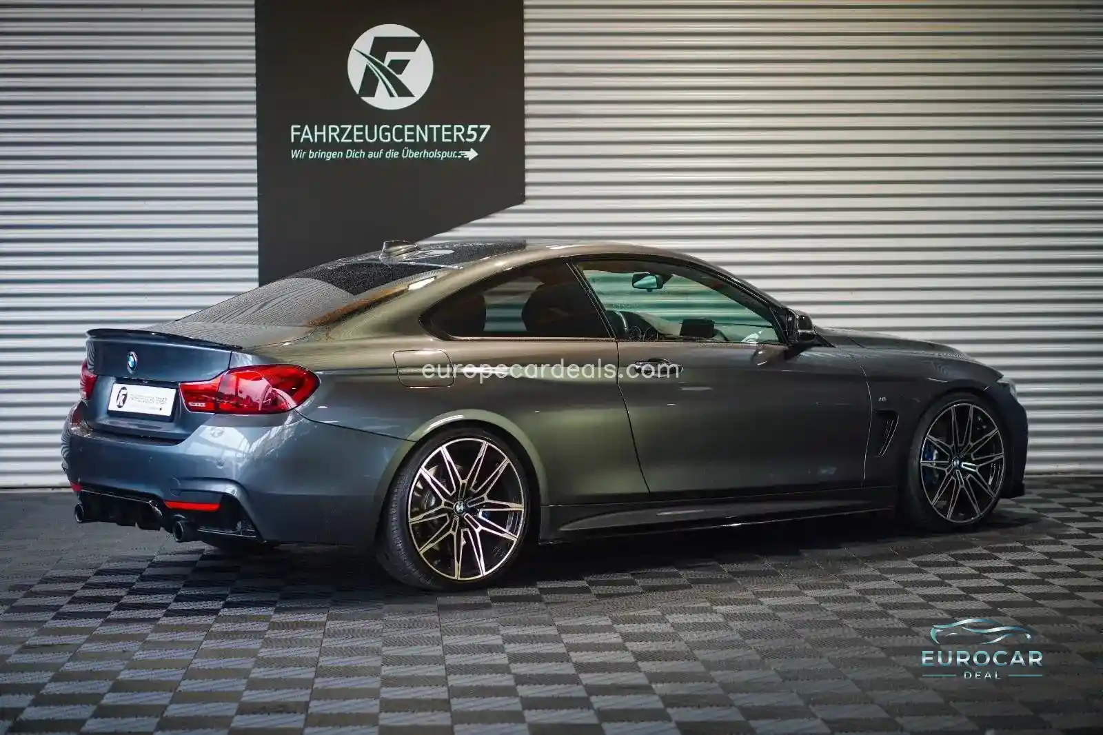 BMW 440
