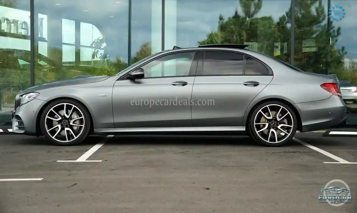 Mercedes-Benz E 53 AMG