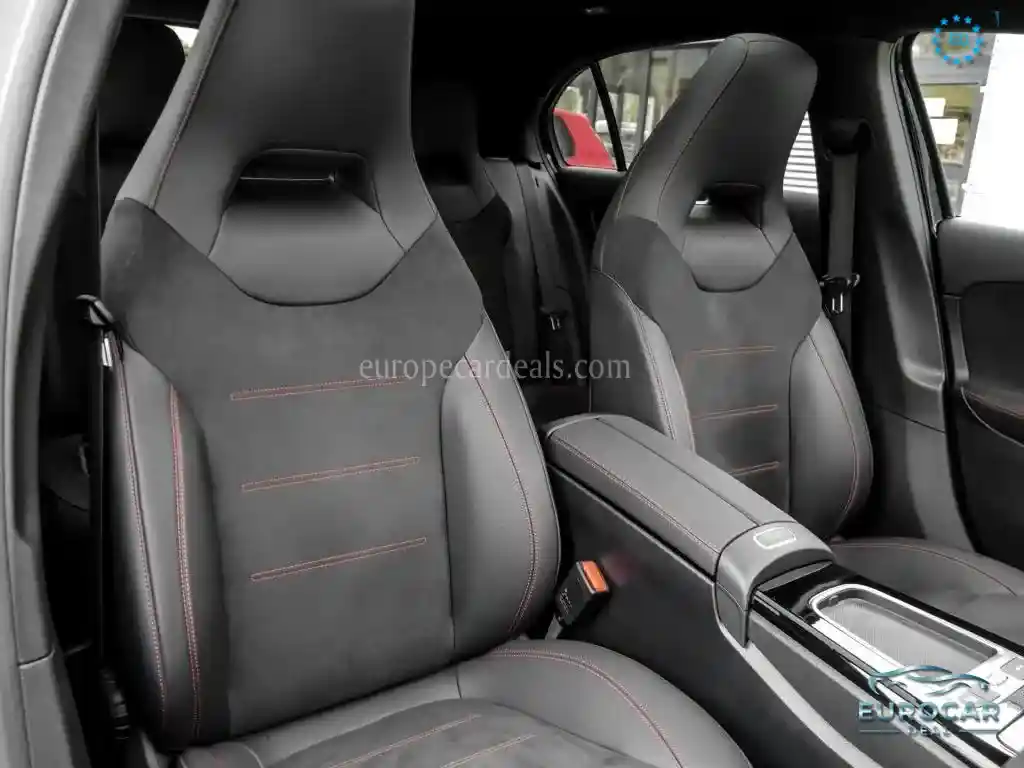 Mercedes-Benz A 220