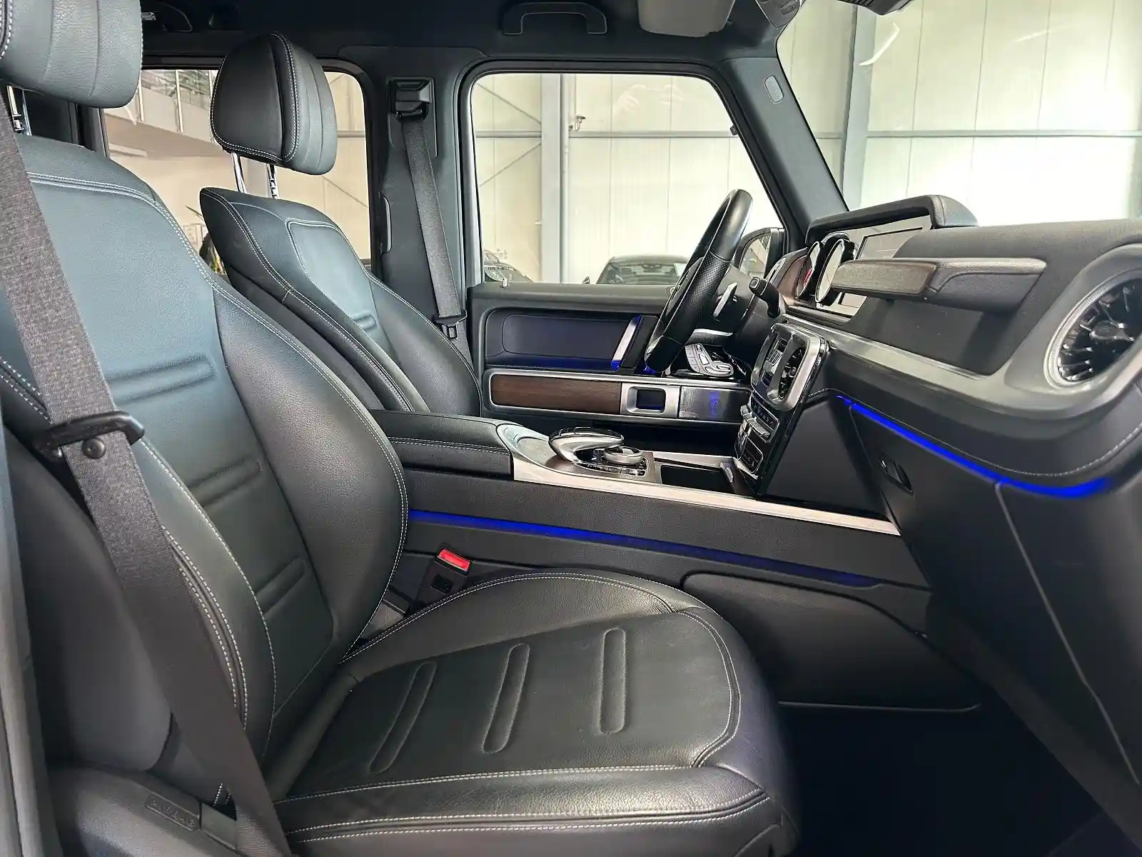 Mercedes-Benz G 500