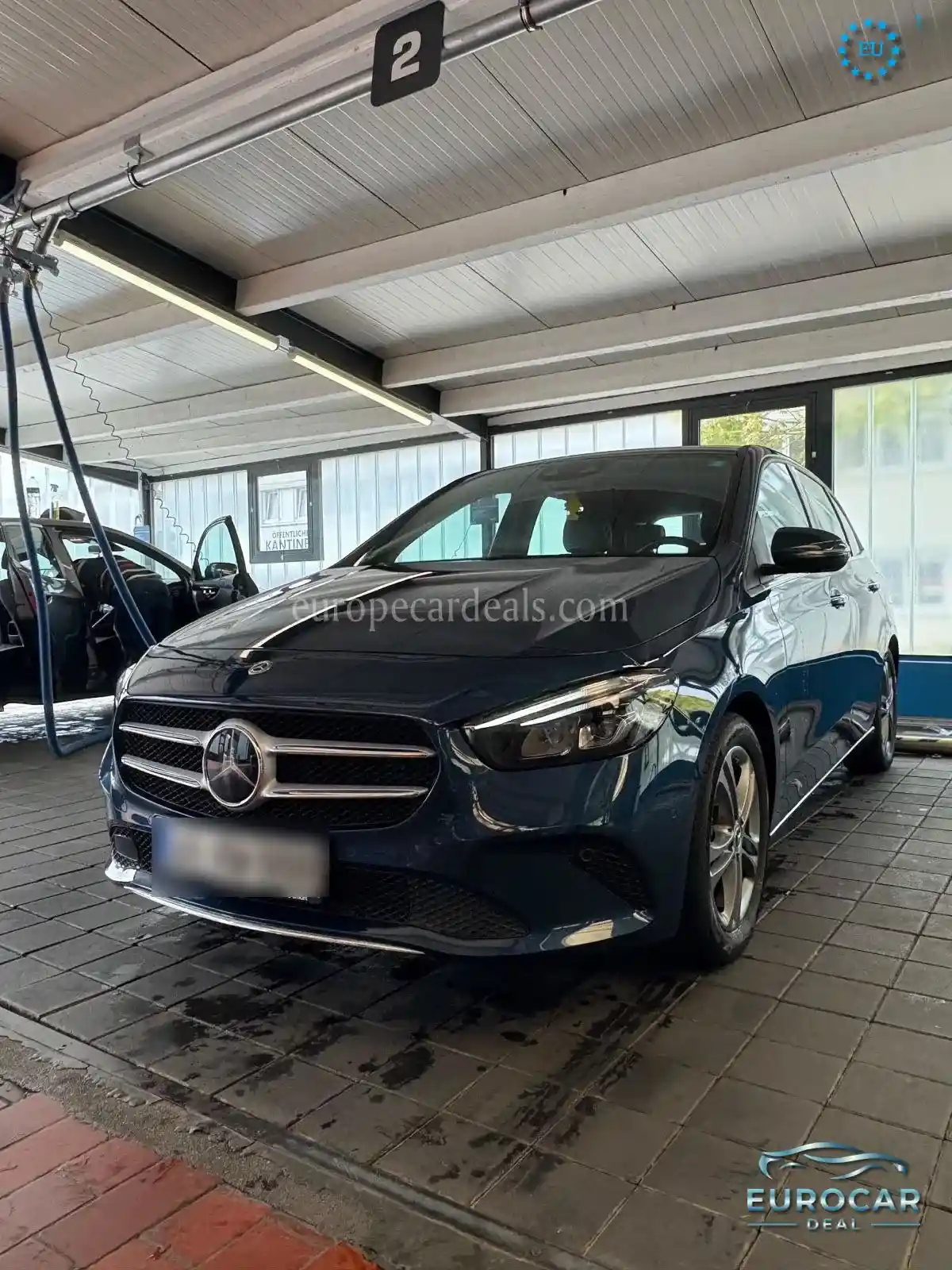 Mercedes-Benz B 200