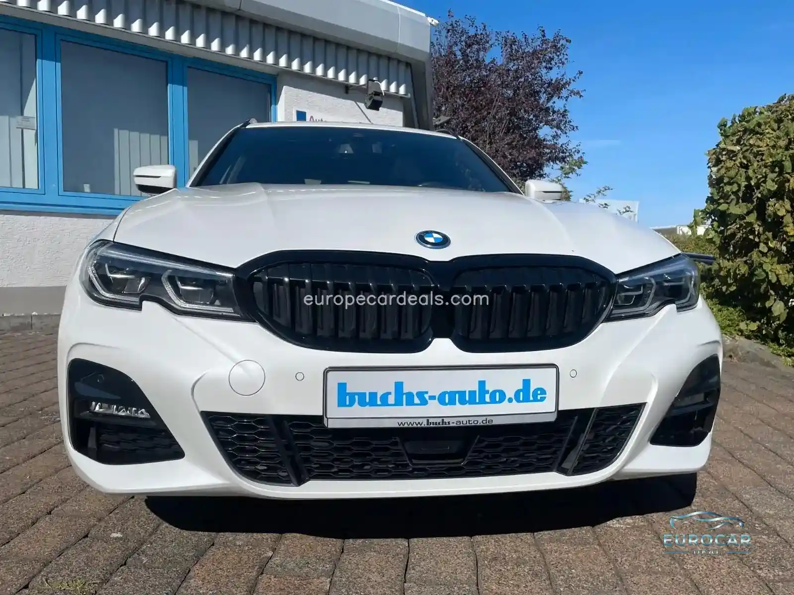BMW 320